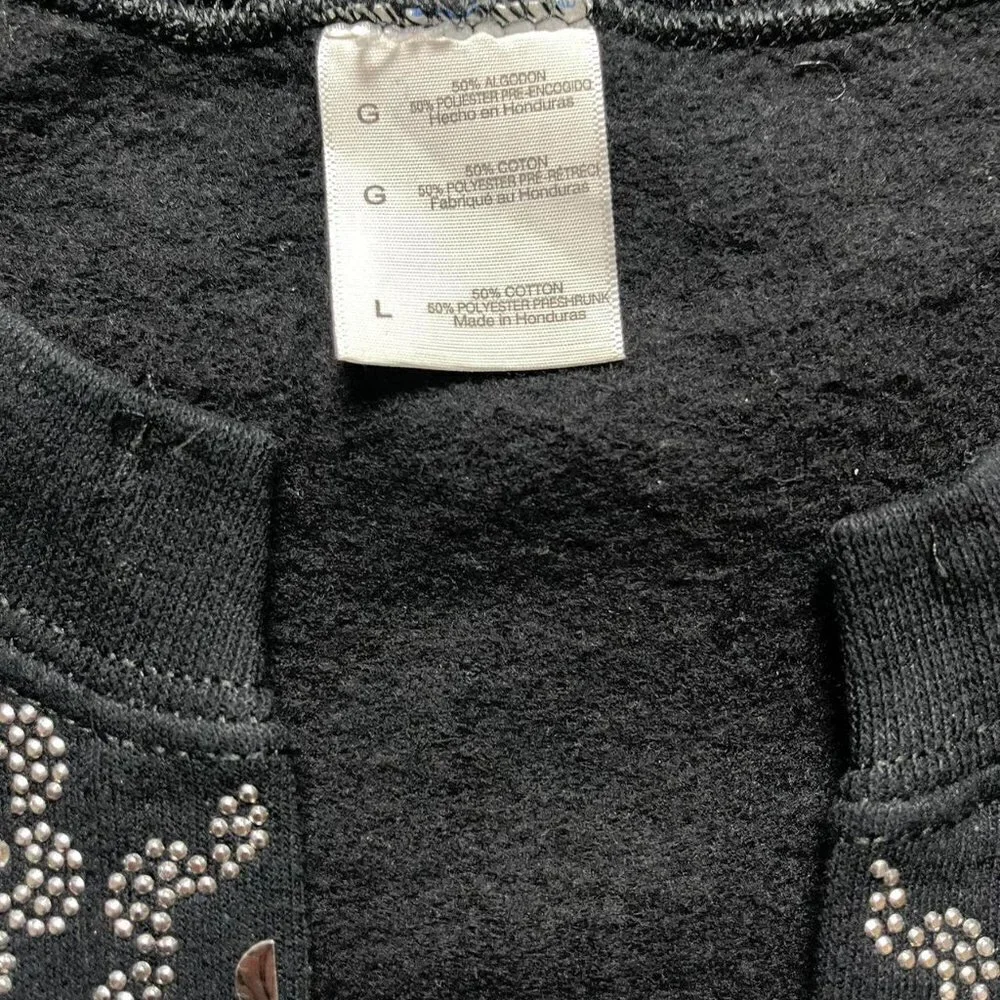Vintage Grandma Cardigan Sweatshirt - Picture 4 of 4